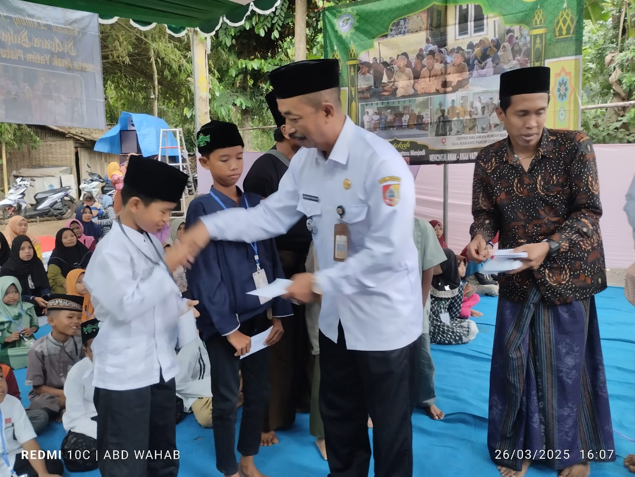 Santunan anak yatim di curahlele