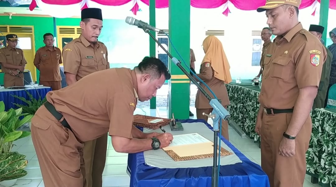 Kades Balun Kulon lantik Kasun Krajan Tengah