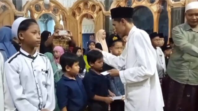 Santunan 65 Anak Yatim, Warga Balung Perkuat Gotong Royong Ramadan